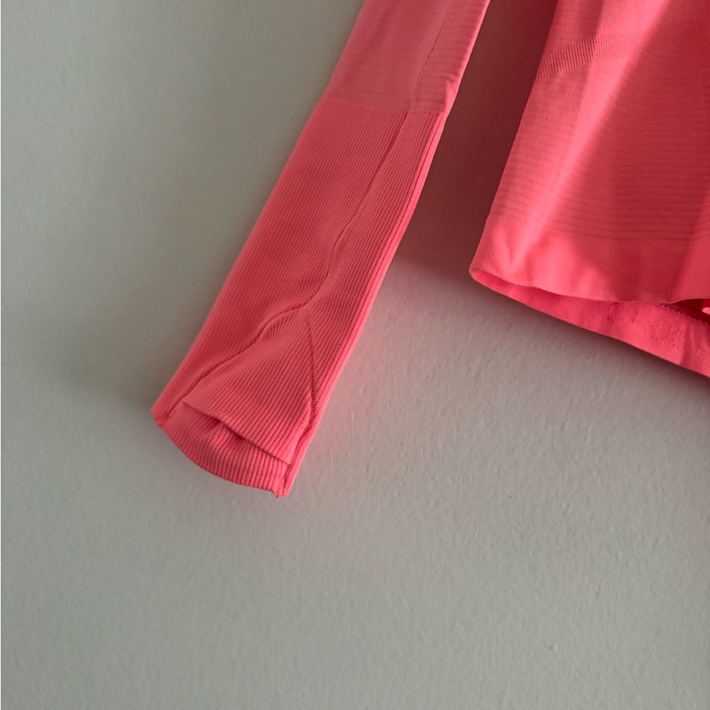 Lululemon Athletica Vibrant Pink Sweatshirt - Picture 5 of 6